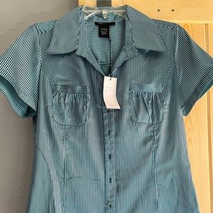 BCBG Max Azria L satin-feel pinstripe, collar shirt (NWT, vintage!)